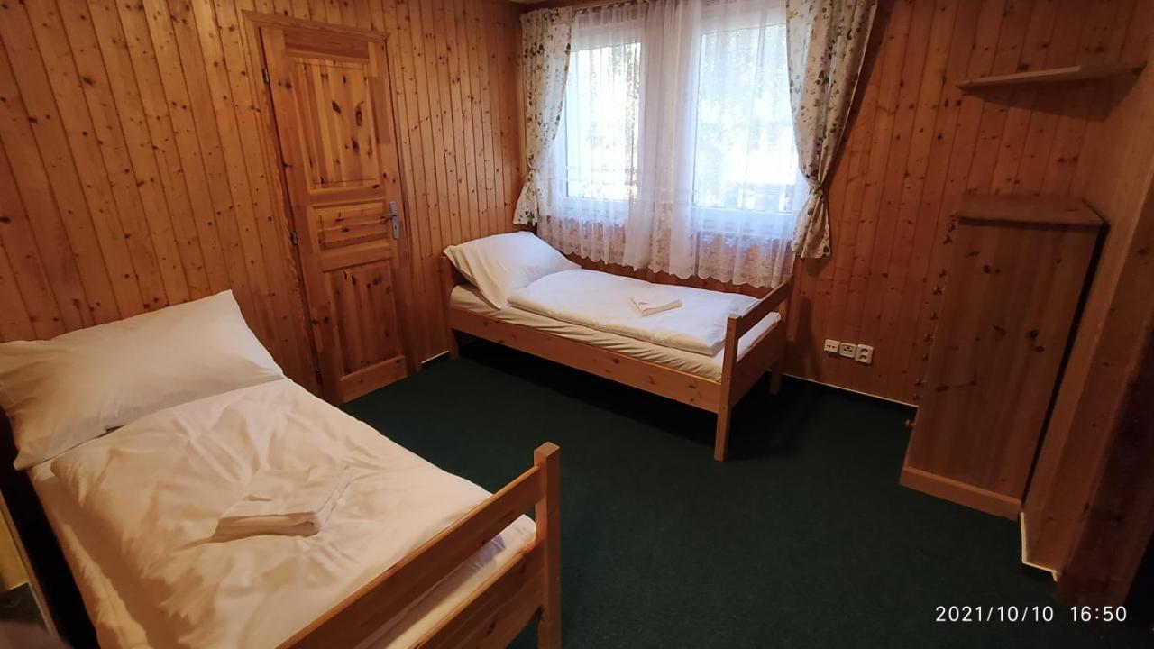 Penzion U Rybnika Mariánská エクステリア 写真